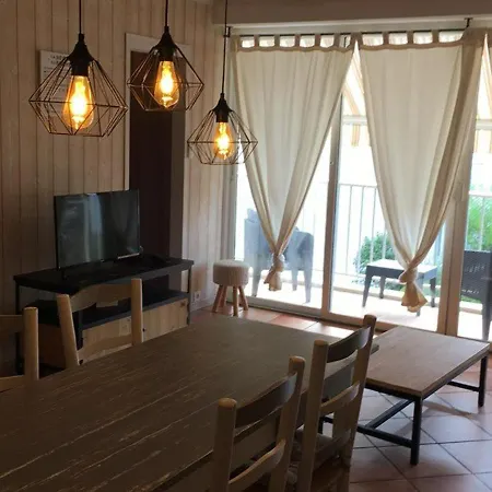 Cavalaire-sur-mer, 3 Pieces, 4 Personnes - Fr-1-100-98 Apartment Cavalaire-sur-Mer